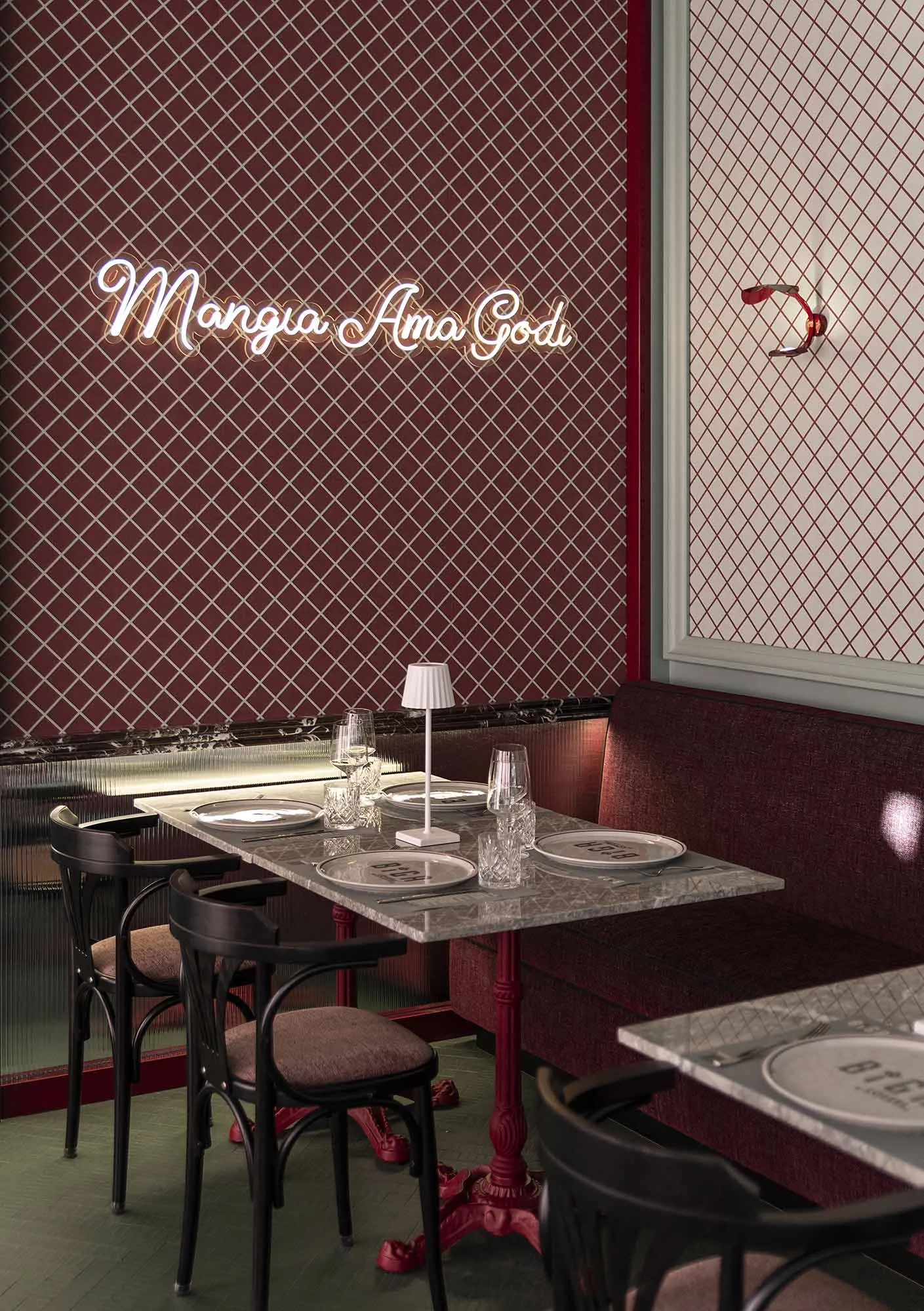 Biga Lovers Restaurant by Scalera Group