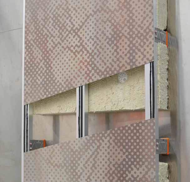 Ultralight Fa&ccedil;ade