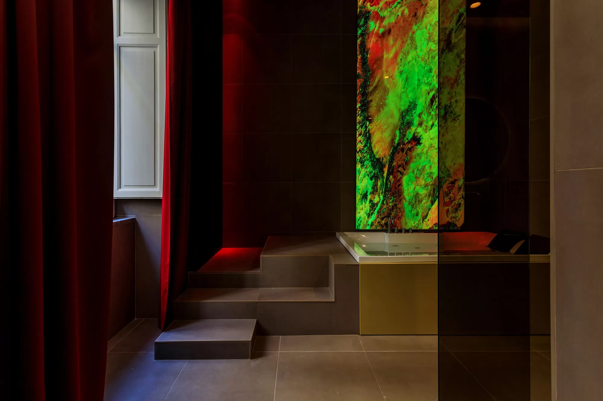 Gold Suite&Spa von SS Studio