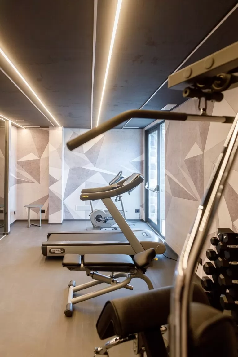 SPA y gimnasio – Hotel Deville por Corrado Venturini