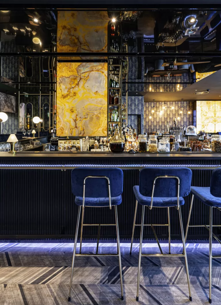 Nuba Bar por Id-Werkstatt