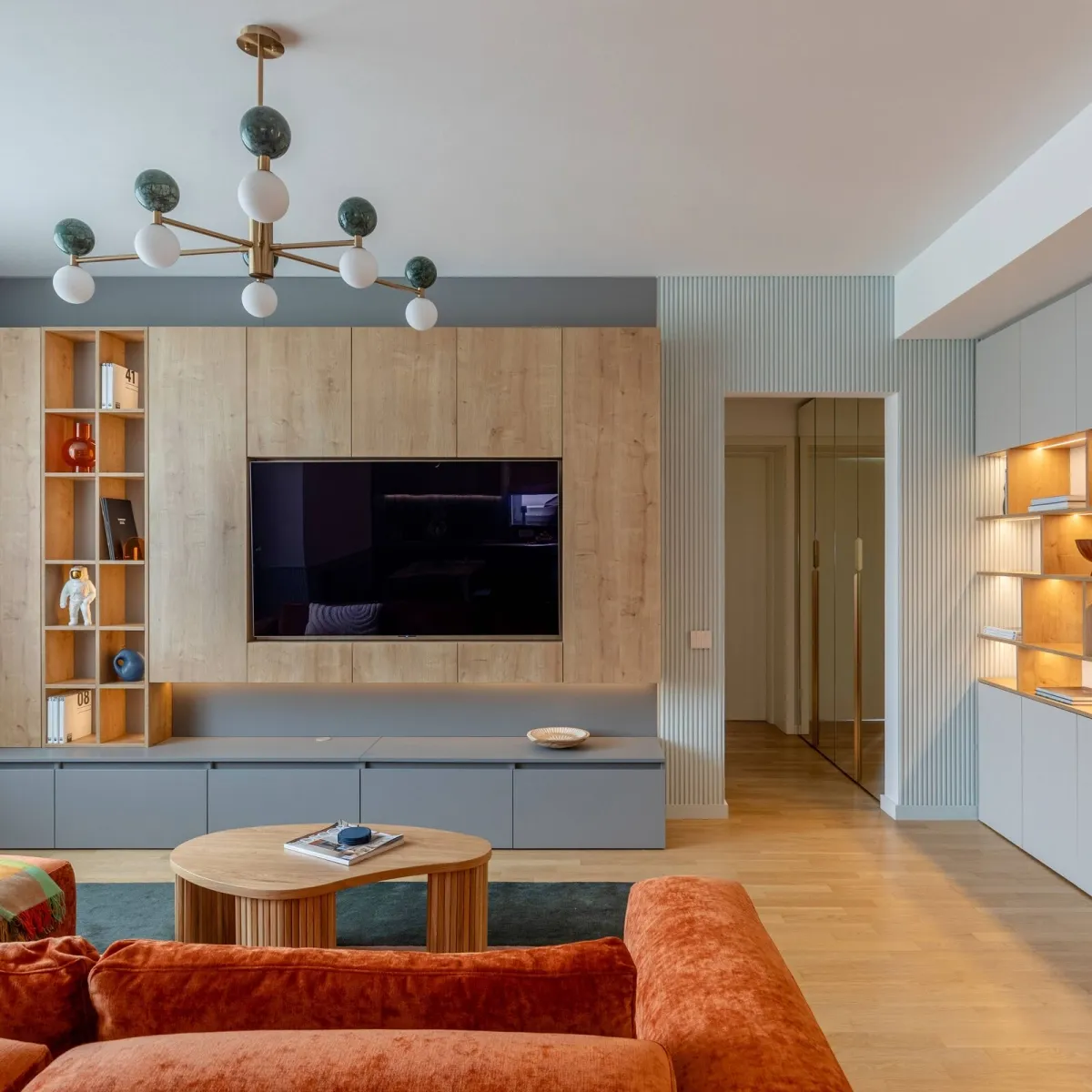 Zestful Apartment by Miso Architects