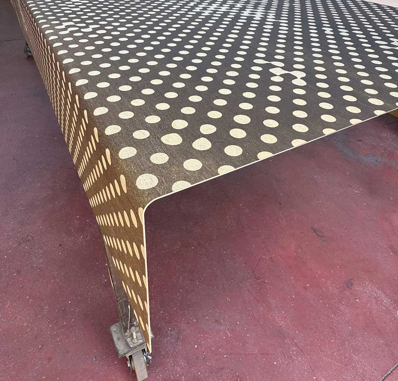 Ultralight Fa&ccedil;ade