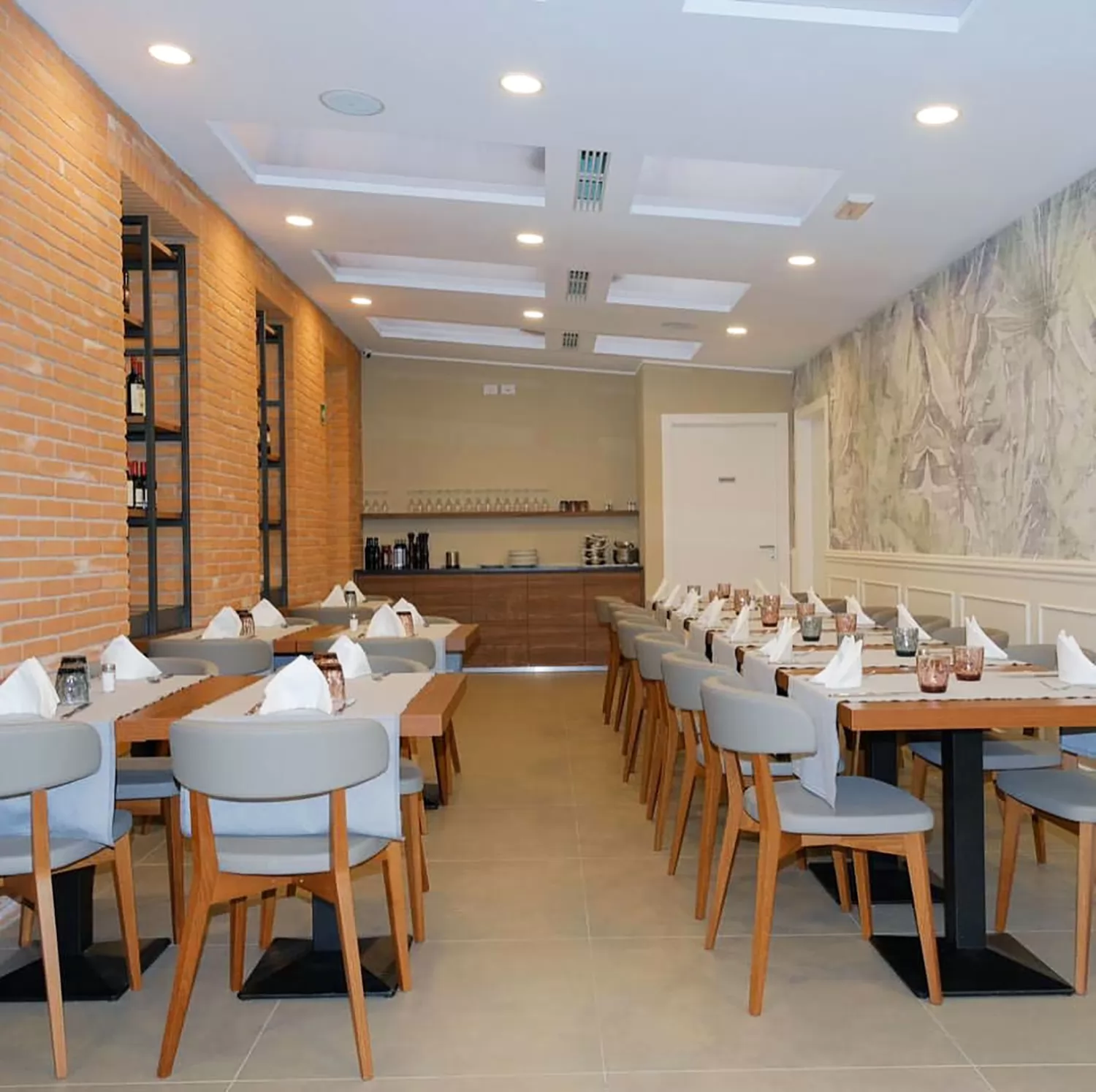 Restaurant Dinky by Unica Arredamenti