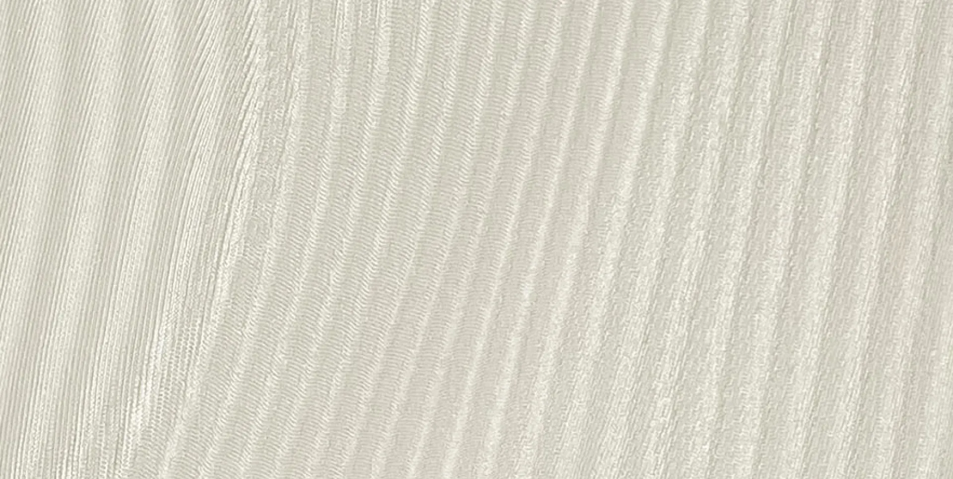 T4573