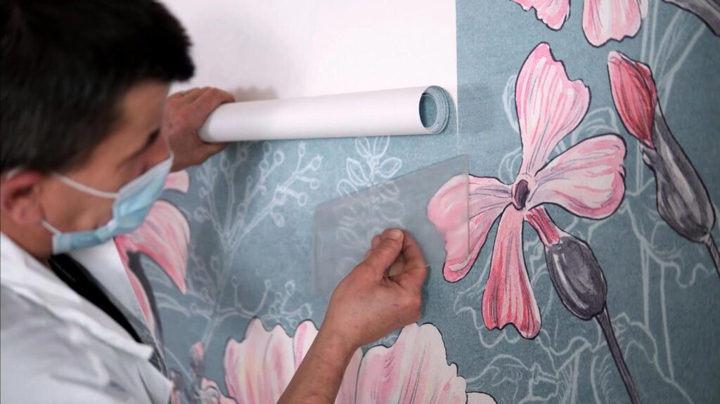 How to install Tecnografica vinyl wallpapers