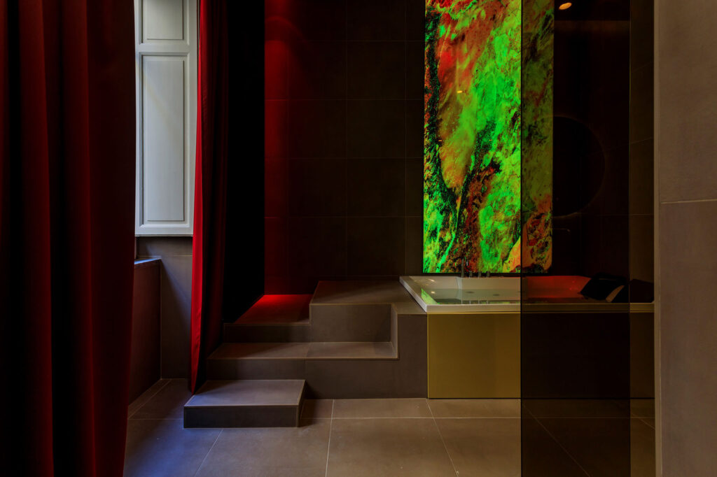 Gold Suite&SPA by SS Studio